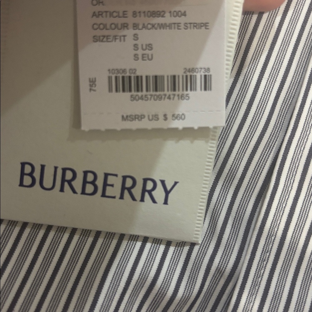 Men Burberry Polo - Picture 4 of 4